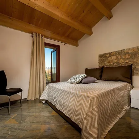 In Sicily Near Guidaloca Bay Villa